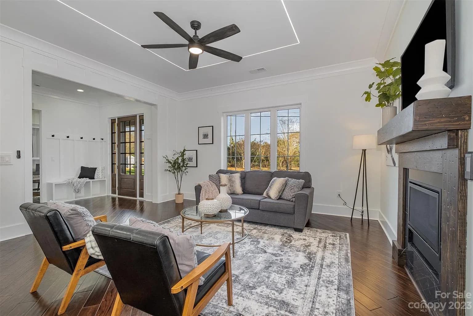 1369 Richland Dr - Photo 4